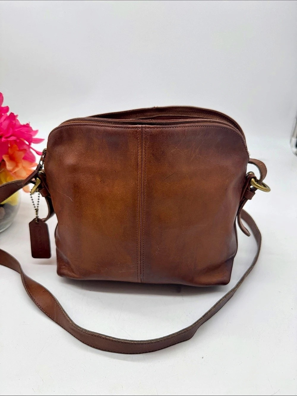 Vintage Coach 1980s Brown Leather Crossbody Bag as is condition- broken zipper